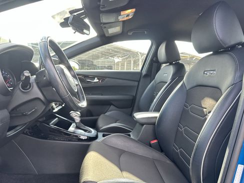 Certified 2023 Kia Forte GT-Line w/ GT-Line Technology Package FWD image 13