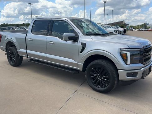Used 2026 Ford F150 Lariat AWD/4WD image 3