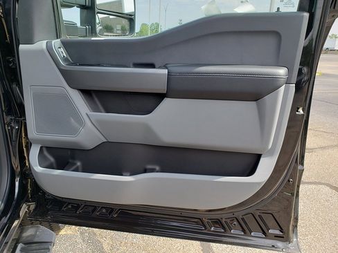 New 2025 Ford F250 XL w/ STX Appearance Package image 15