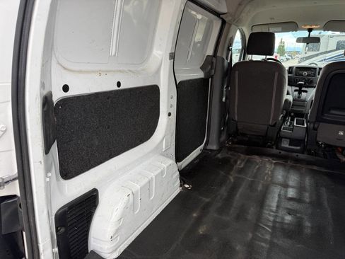 Used 2015 Chevrolet City Express LS image 14