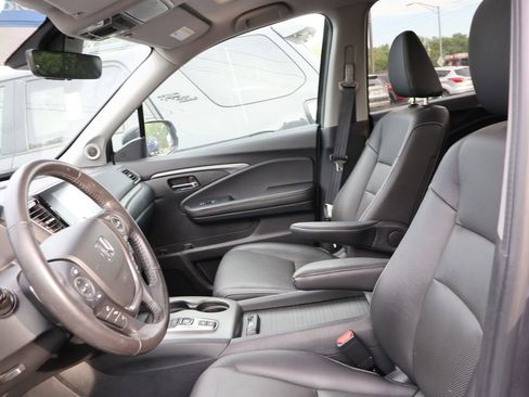 Certified 2023 Honda Ridgeline RTL image 10