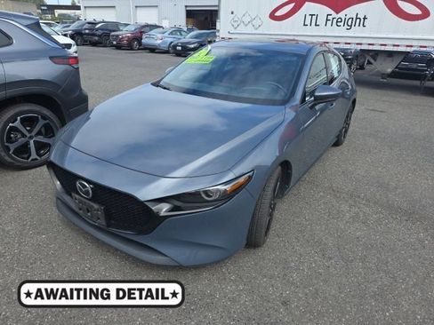 Used 2020 MAZDA MAZDA3 Hatchback w/ Premium Package FWD image 1