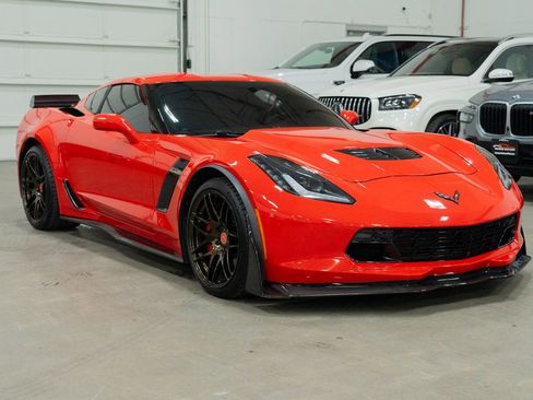 Used 2017 Chevrolet Corvette Z06 image 11