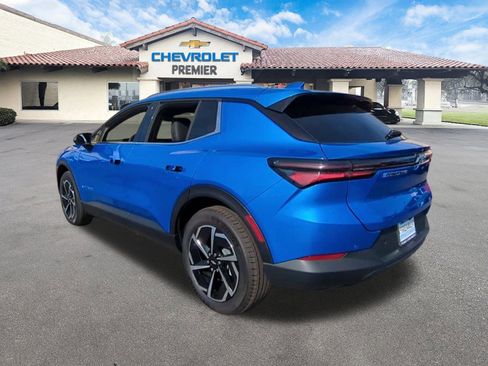 New 2026 Chevrolet Equinox EV LT image 6