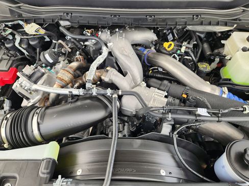 New 2026 Ford F350 4x4 Crew Cab DRW Super Duty image 25