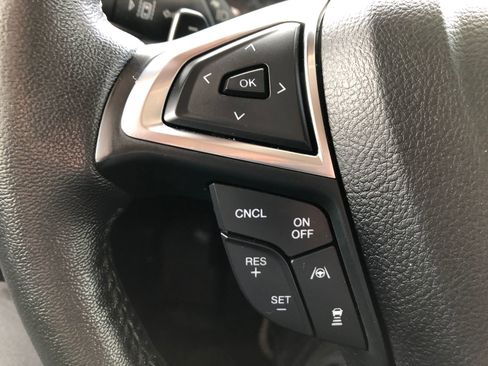 Used 2020 Ford Edge Titanium w/ Class II Trailer Tow Package image 37