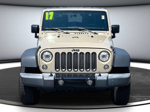 Used 2017 Jeep Wrangler Sport AWD/4WD image 2