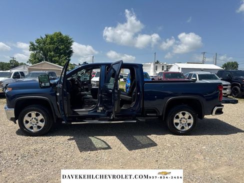 Used 2023 Chevrolet Silverado 2500 LTZ w/ LTZ Plus Package AWD/4WD image 34