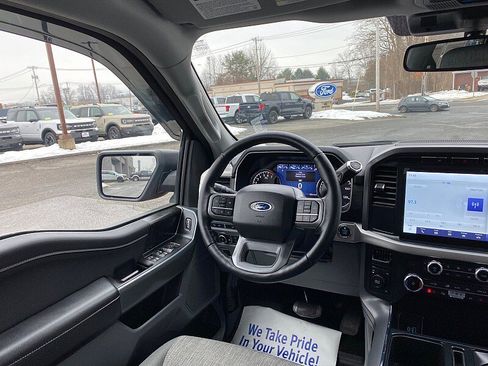 Used 2022 Ford F150 XLT w/ Equipment Group 302A High image 38