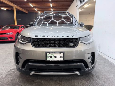Used 2020 Land Rover Discovery HSE Luxury AWD/4WD image 3