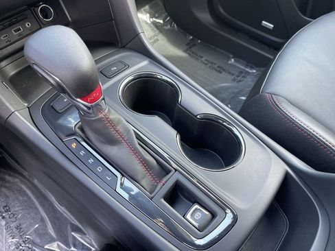 Used 2024 Chevrolet Equinox RS w/ RS Leather Package image 22