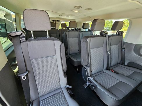 Used 2023 Ford Transit 350 XLT RWD image 21