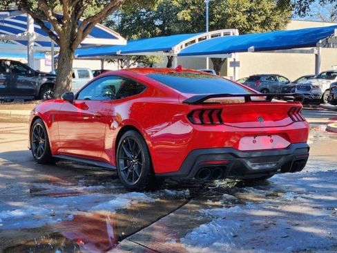 Used 2024 Ford Mustang Dark Horse image 3