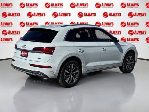Used 2021 Audi Q5 2.0T Premium w/ Convenience Package image 5