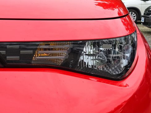 Used 2023 Kia Soul LX w/ LX Technology Package FWD image 9
