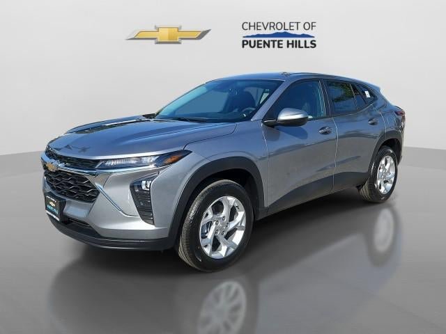 New 2026 Chevrolet Trax LS w/ LS Convenience Package FWD image 1