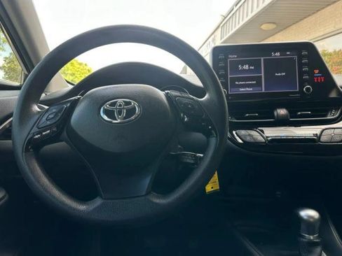 Used 2021 Toyota C-HR LE FWD image 26