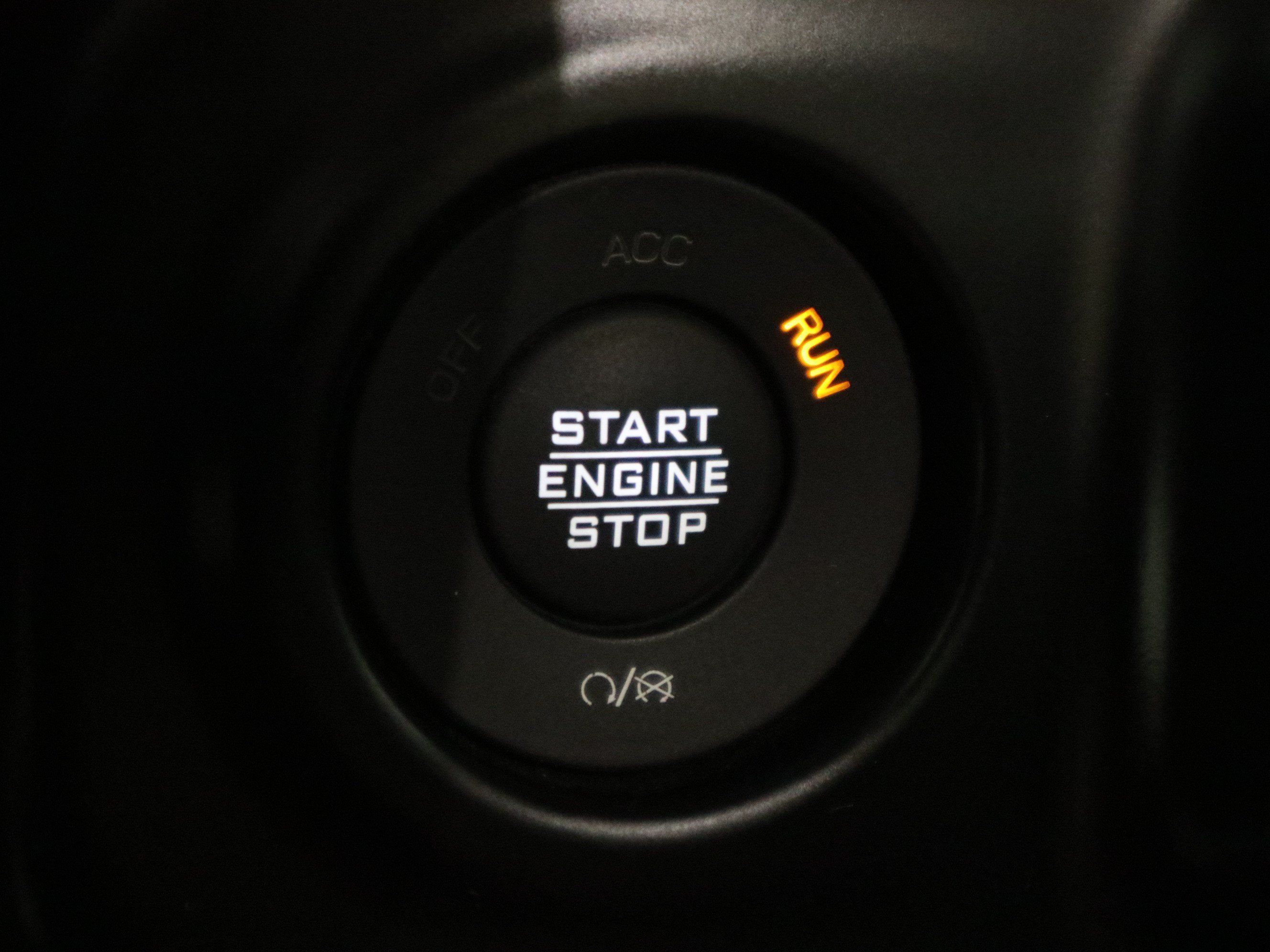 Used 2021 Jeep Gladiator Rubicon AWD/4WD image 32
