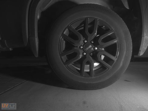 Used 2024 GMC Sierra 1500 Elevation image 9