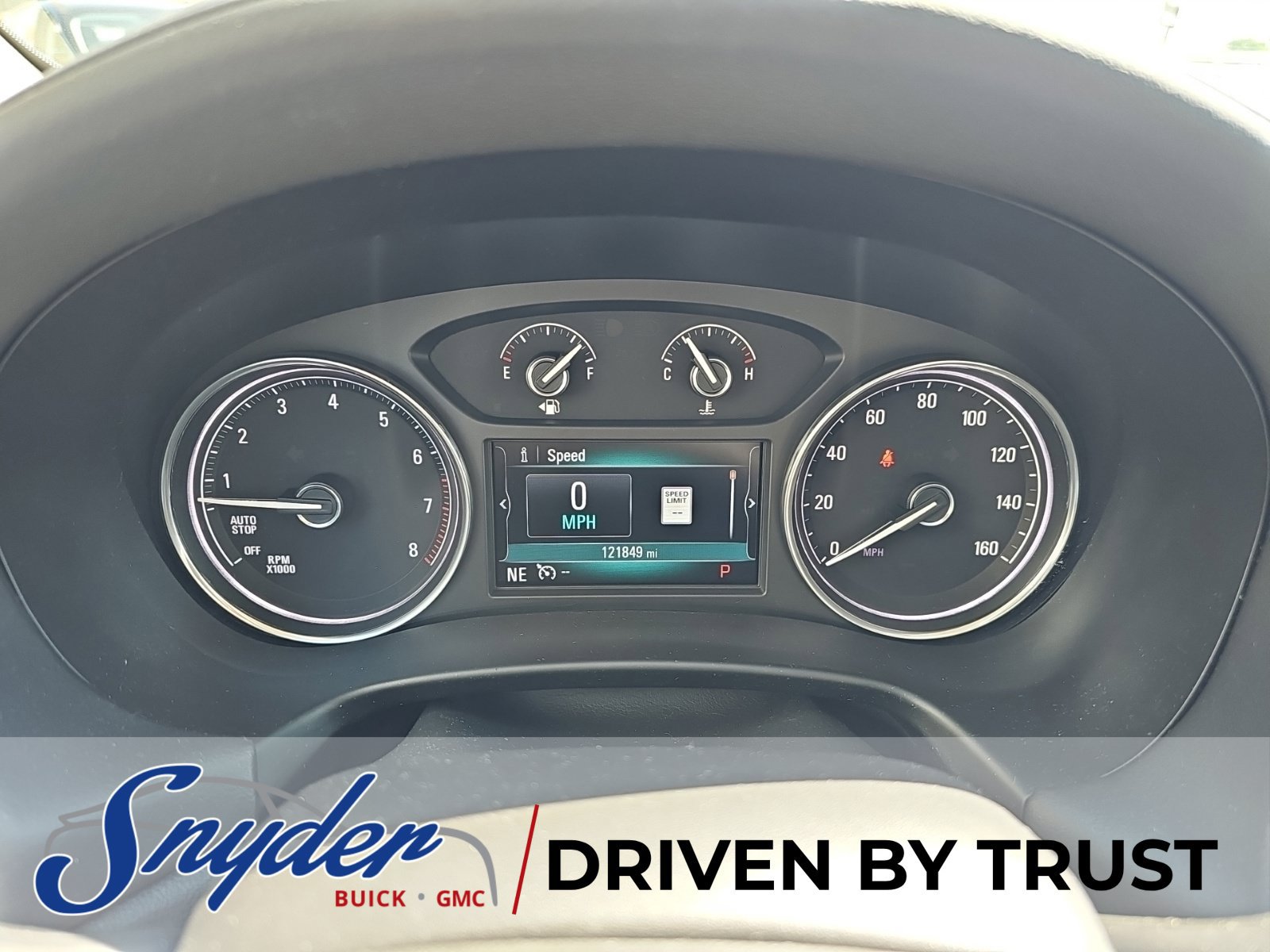 Used 2018 Buick Enclave Premium FWD image 16