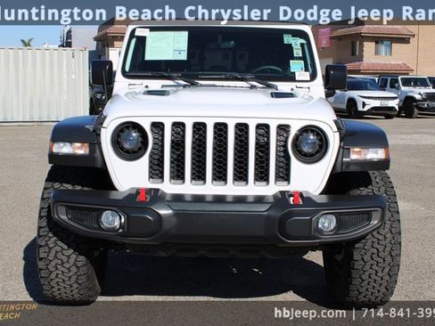 Used 2023 Jeep Gladiator Rubicon image 2