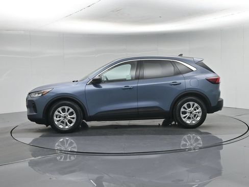 Used 2023 Ford Escape Active FWD image 30
