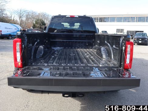 Used 2025 Ford F350 XL image 6
