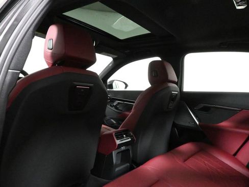 Used 2026 BMW 530i xDrive w/ Premium Package image 33