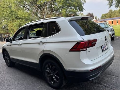 Used 2023 Volkswagen Tiguan SE AWD/4WD image 20