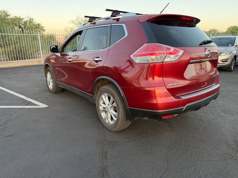 Used 2015 Nissan Rogue SV image 5