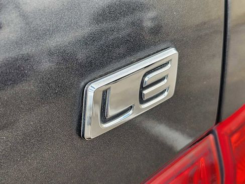 Used 2010 Toyota Corolla LE image 11