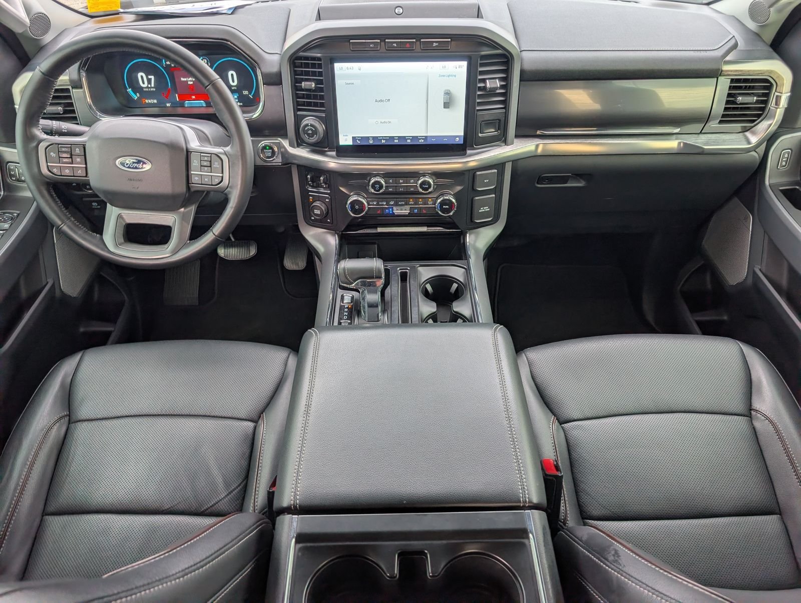 Used 2022 Ford F150 Lariat w/ Equipment Group 501A Mid AWD/4WD image 5