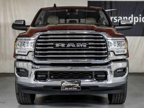 Used 2022 RAM 3500 Limited image 3