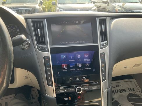 Used 2015 INFINITI Q50 AWD w/ Moonroof Package image 19