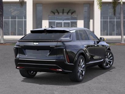 New 2026 Cadillac Lyriq Signature Luxury