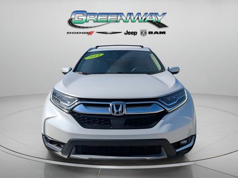 Used 2019 Honda CR-V Touring image 3