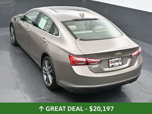 Used 2024 Chevrolet Malibu LT image 43