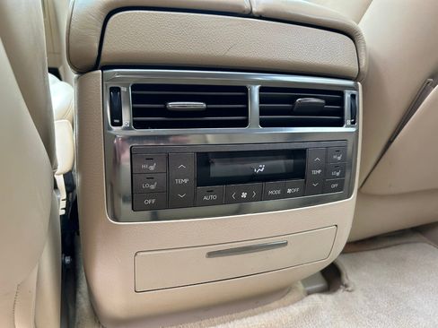 Used 2010 Lexus LX 570 4WD image 17