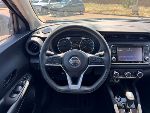 Used 2021 Nissan Kicks S FWD image 10