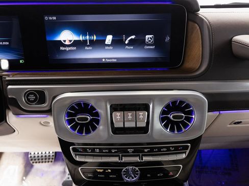 Used 2022 Mercedes-Benz G 63 AMG Squared image 17