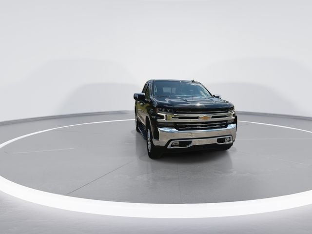 Used 2022 Chevrolet Silverado 1500 LTZ w/ LTZ Premium Package AWD/4WD image 3