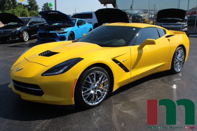 Used 2015 Chevrolet Corvette Stingray Coupe w/ 2LT Preferred Equipment Group RWD image 1