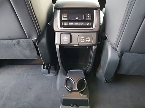 Used 2026 Subaru Ascent Touring image 48