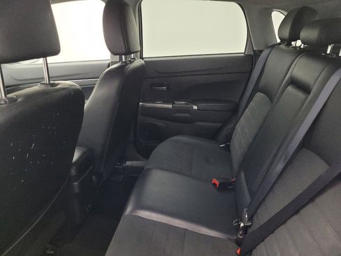 Used 2023 Mitsubishi Outlander Sport ES image 18