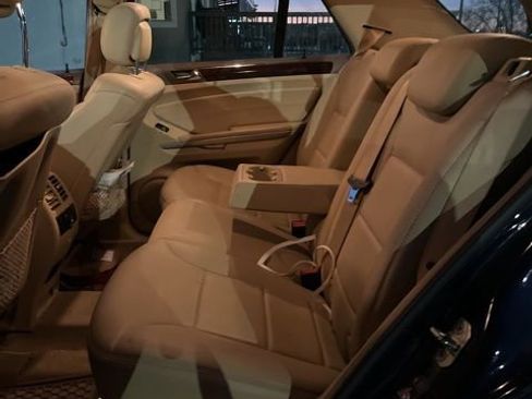 Used 2010 Mercedes-Benz ML 350 4MATIC image 7