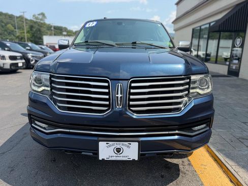 Used 2017 Lincoln Navigator Select AWD/4WD image 7