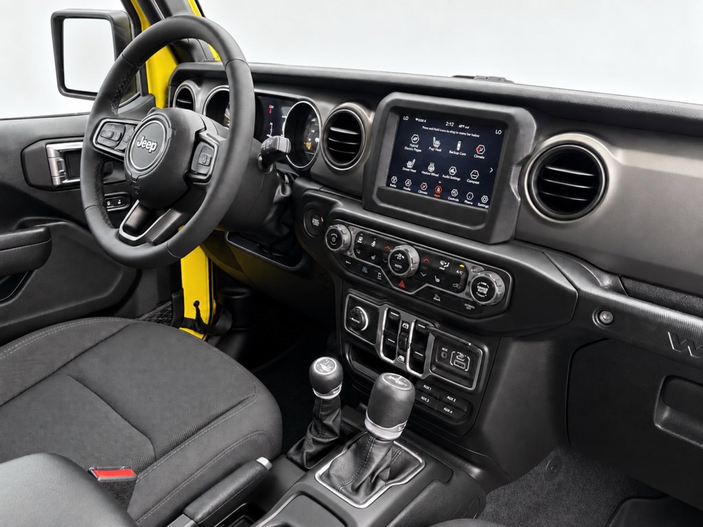 Used 2023 Jeep Wrangler Unlimited w/ Cold Weather Group AWD/4WD image 29
