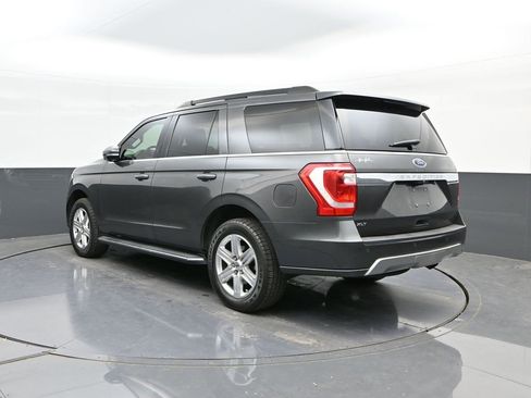 Used 2018 Ford Expedition XLT w/ Equipment Group 202A image 5