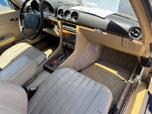 Used 1986 Mercedes-Benz 560 SL image 11