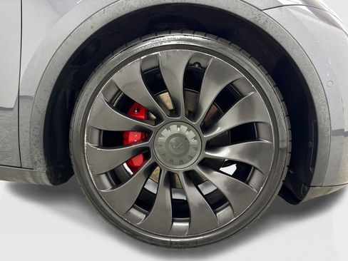 Used 2022 Tesla Model Y Performance AWD/4WD image 50